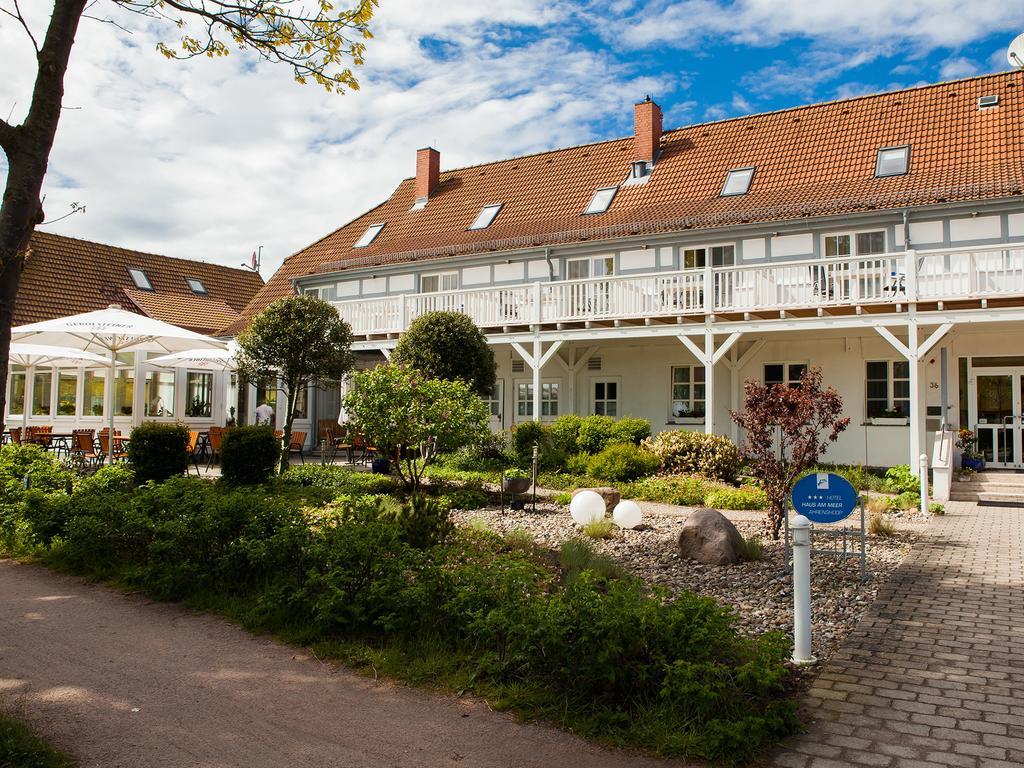 Hôtel Haus Am Meer à Ahrenshoop Extérieur photo