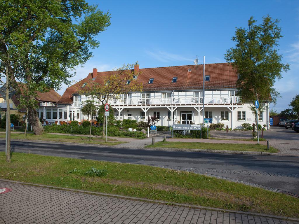 Hôtel Haus Am Meer à Ahrenshoop Extérieur photo